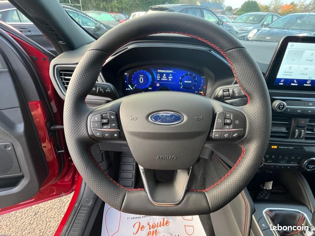 Ford kuga 1.5 ecoboost - 150 - st-line (image 9)