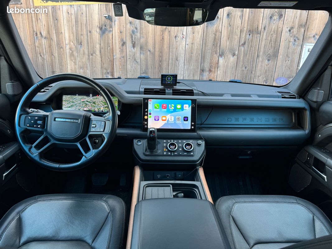 LAND ROVER DEFENDER P400e X-DYNAMIC HSE (image 3)