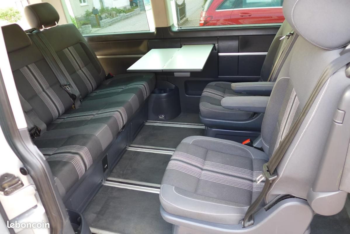 Volkswagen T5 Multivan 2.0 BiTDI Match | 179 ch BVM 7 places Table Chauffage stationnaire Sièges ... (image 14)