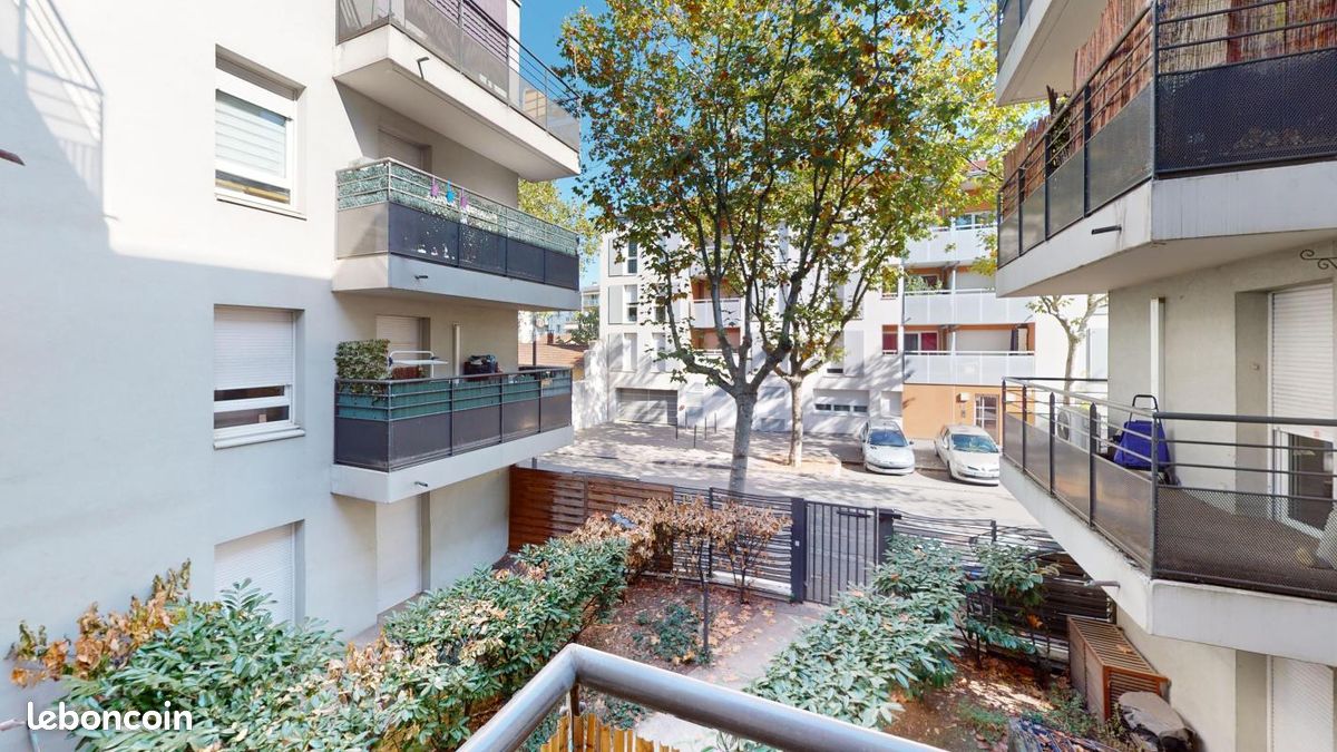 Appartement 3 pièces 54 m² · à Vaulx-en-Velin · 54 m² · 159 000 €