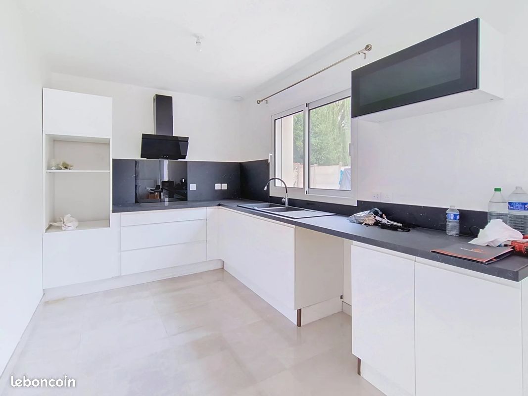 Maison 5 pièces 107 m² · à Combs-la-Ville · 107 m² · 1 700 €/mois