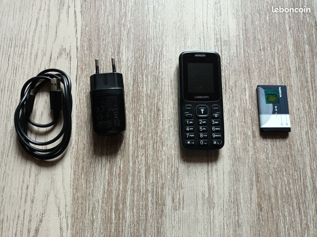 Téléphone Portable Logicom L-196 / Double SIM / Bleu + SIM Offerte