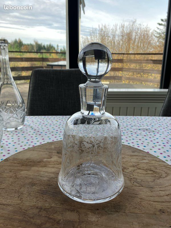 Carafe en cristal Rocher freres Baccarat (image 1)