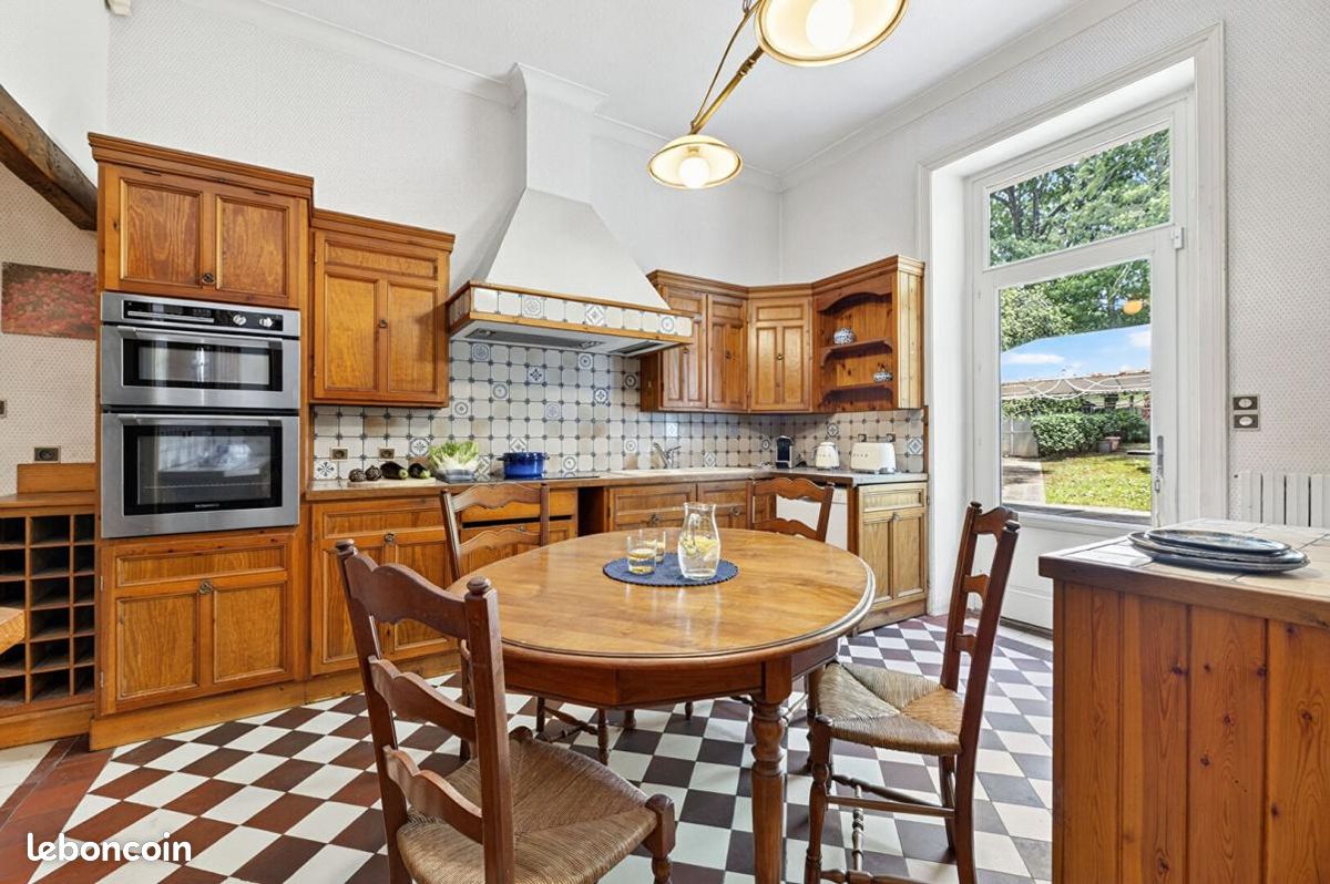 Maison 17 pièces 370 m² (image 7)