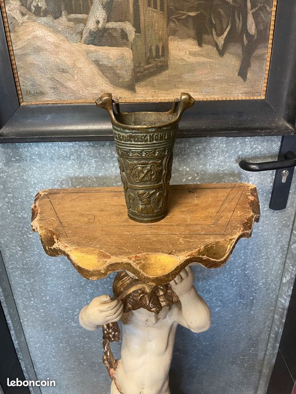 Ancien seau à eau bénite Catholique en bronze. XVIII / XIX ème (image 2)