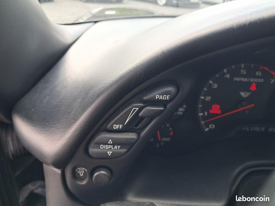 Chevrolet corvette chevrolet targa 5.7 v8 c5 bva coupe pack (image 23)