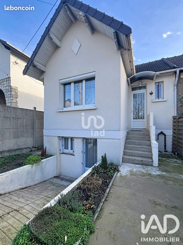 Maison 2 pièces 58 m² · à Le Bourget · 58 m² · 250 000 €