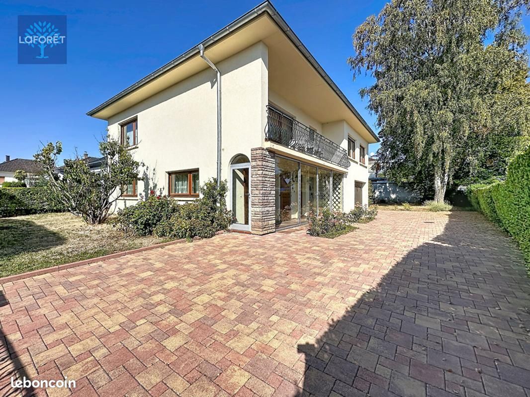 Maison 6 pièces 159 m² · à Vendenheim · 159 m² · 442 500 €