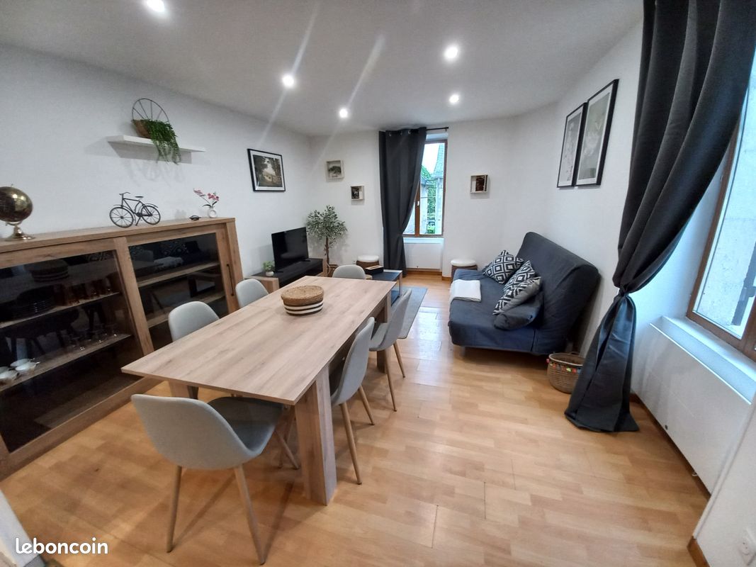 Appartement 3 pièces 55 m² · à Bourges · 55 m² · 750 €