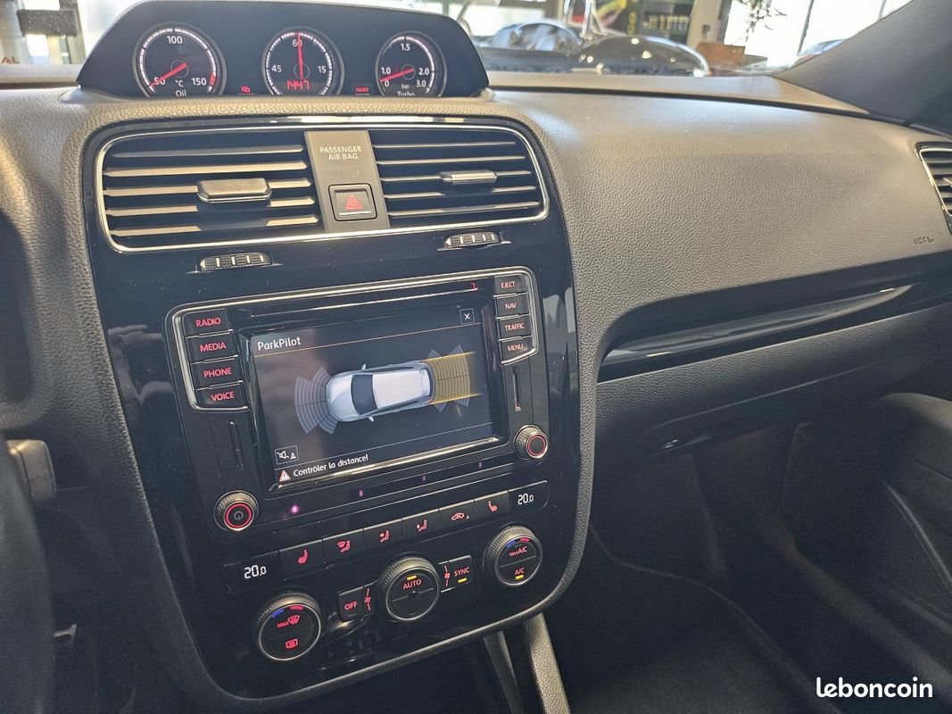 Volkswagen scirocco 2.0 tsi 220 gts (image 8)