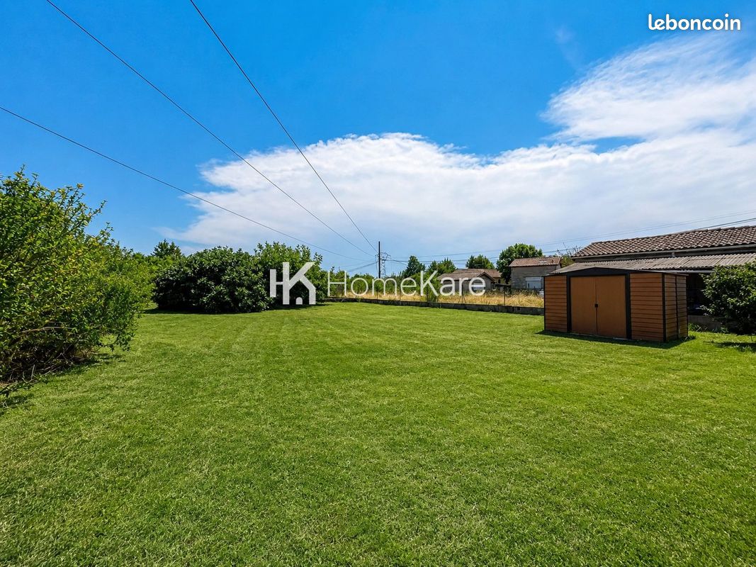 Terrain 679 m² · à Lagardelle-sur-Lèze · 679 m² · 98 000 €
