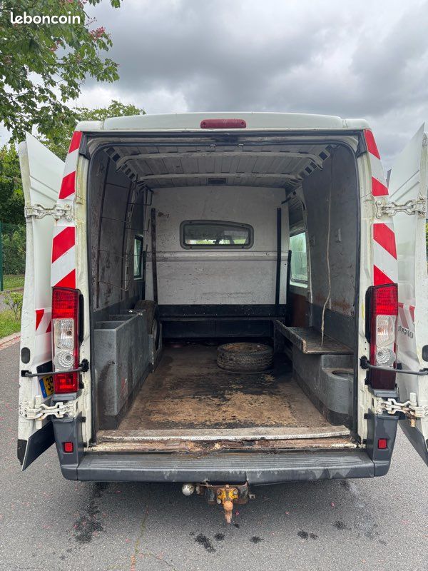 Fiat ducato 7 places 186 000 km (image 4)