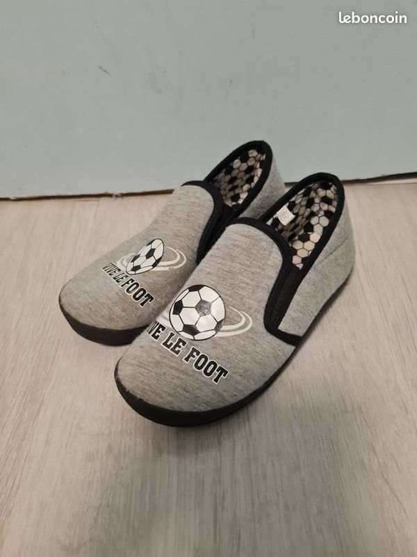 Chaussons "foot" P33 comme neufs (image 1)