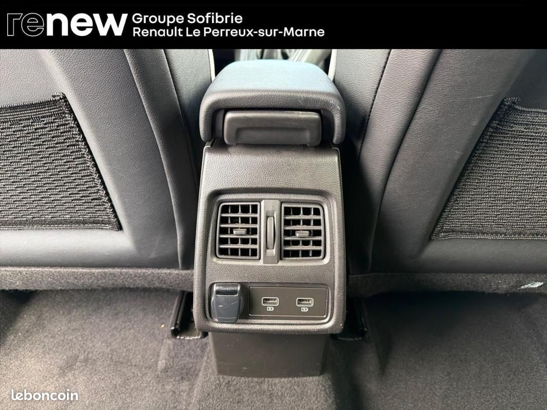 Renault Captur TCe 90 Techno (image 28)