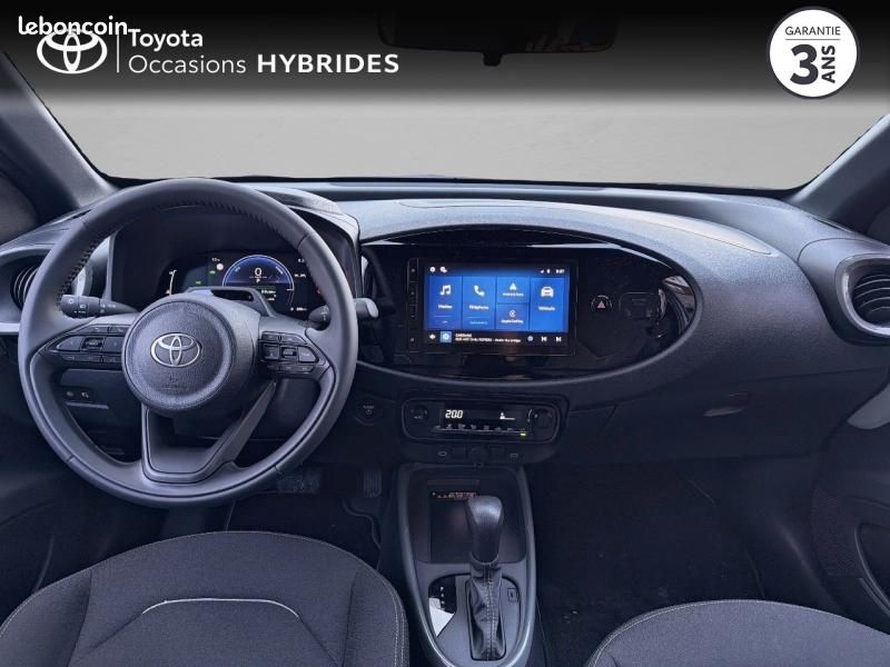 Toyota Aygo X 116h Graphic (image 8)