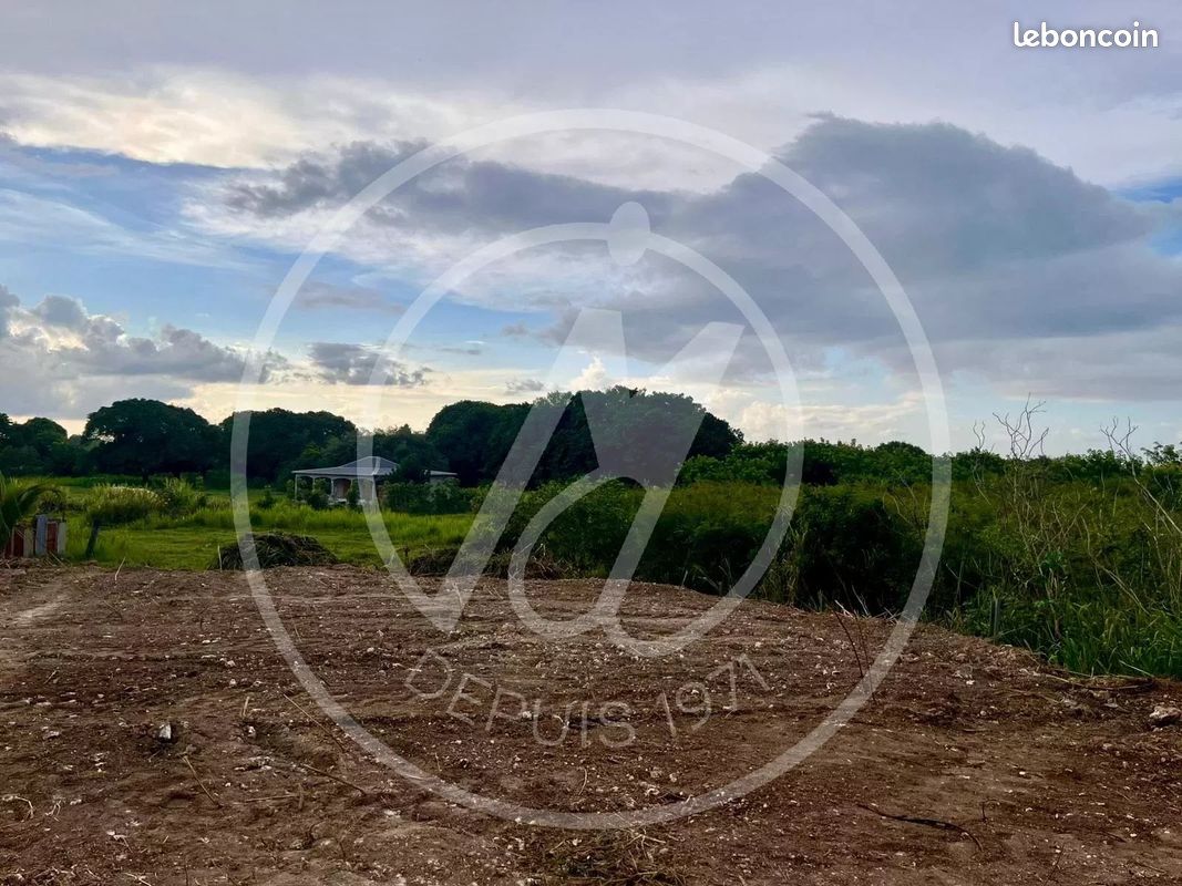 Terrain 927 m² · à Port-Louis · 927 m² · 110 127 €