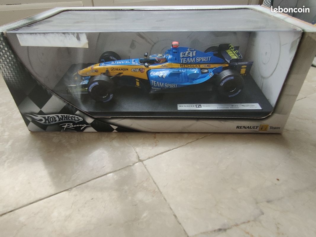 Hot Wheels 1/18 – Renault F1 Team R25 – Fernando Alonso 2005 – Occasion – Modèle De Collection