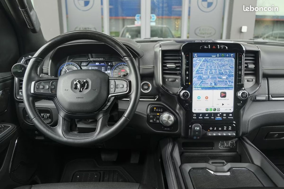 Dodge RAM 1500 Limited Widebody LPG 5.7 V8 HEMI 401 ch 4x4 – Harman Kardon – Air Suspension (image 11)