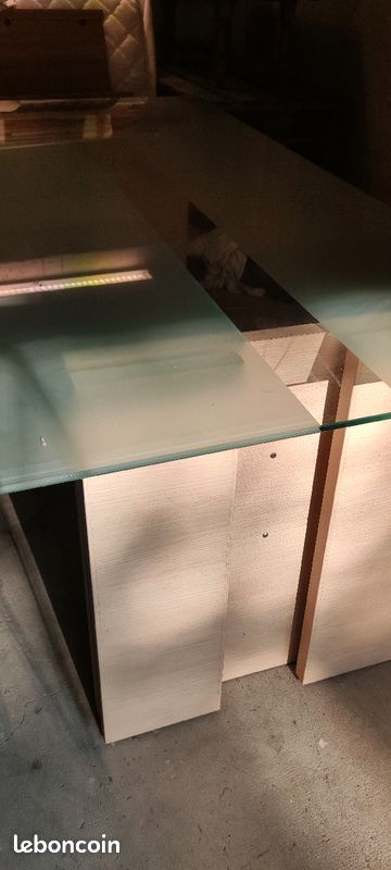 Table en verre (image 2)