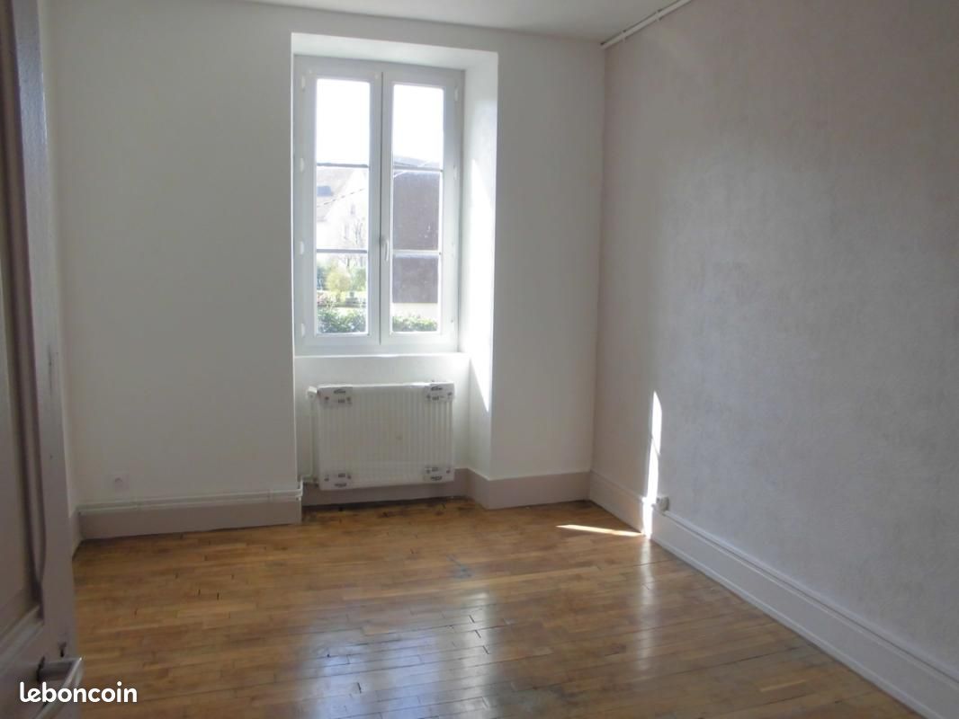 Appartement 2 pièces 42 m² · à Dole · 42 m² · 440 €