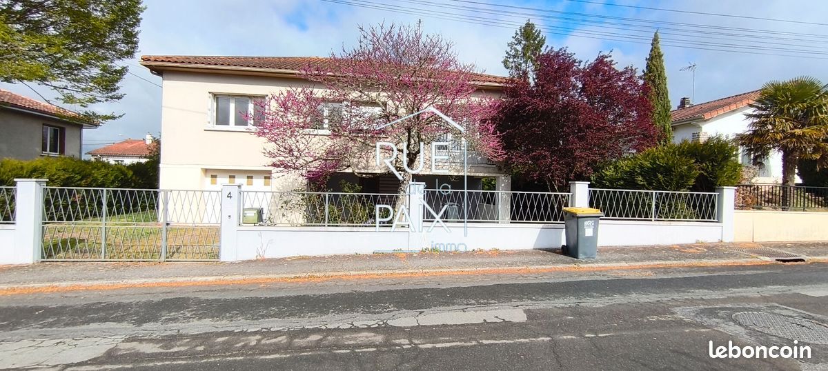Maison 7 pièces 127 m² · à Châtillon-sur-Thouet · 127 m² · 98 000 €