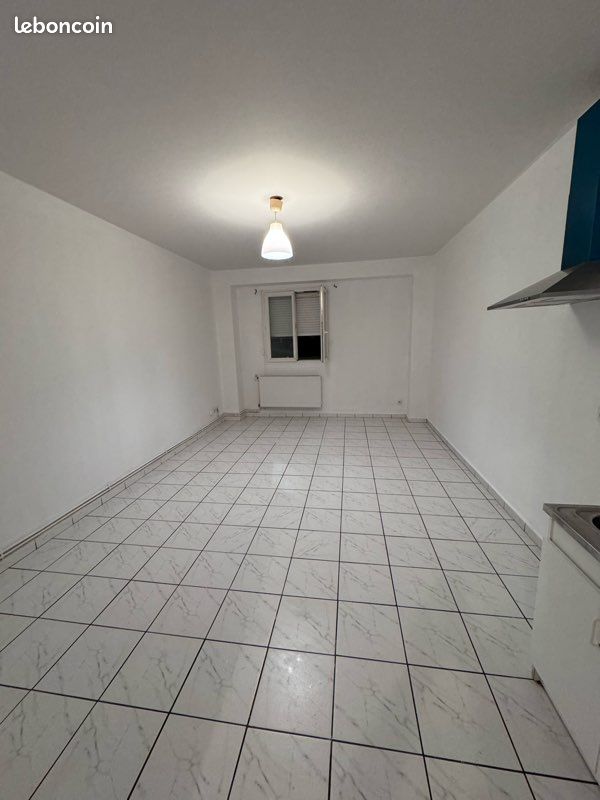 Appartement 2 pièces 37 m² · à La Ricamarie · 37 m² · 400 €/mois