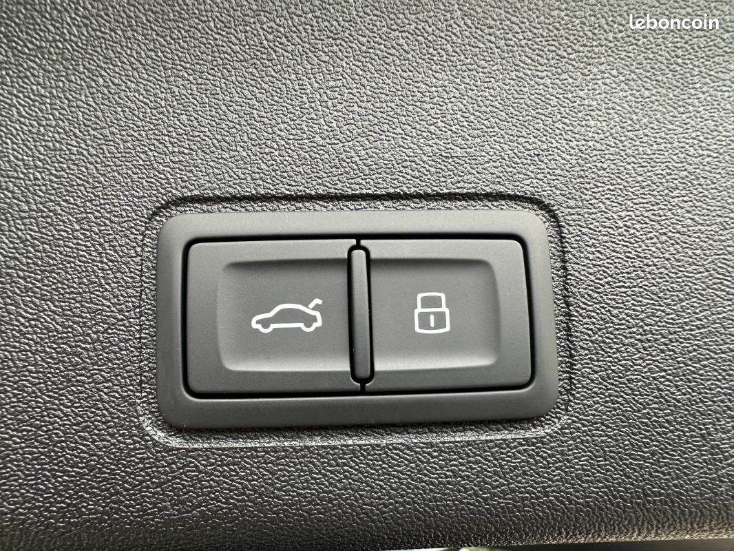 Audi Q3 DIESEL TDI 150 ch S tronic 7 S line (image 32)