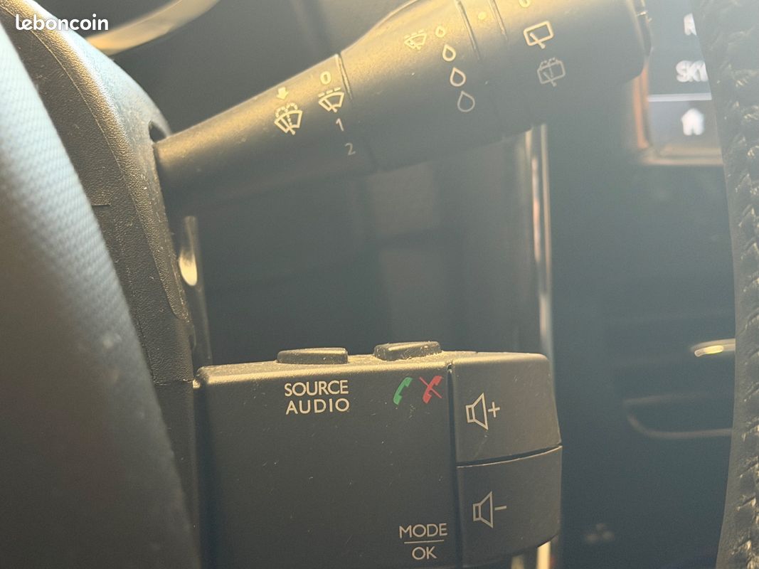 Renault clio 1.5 dci 75 ch / bluetooth/gps (image 19)