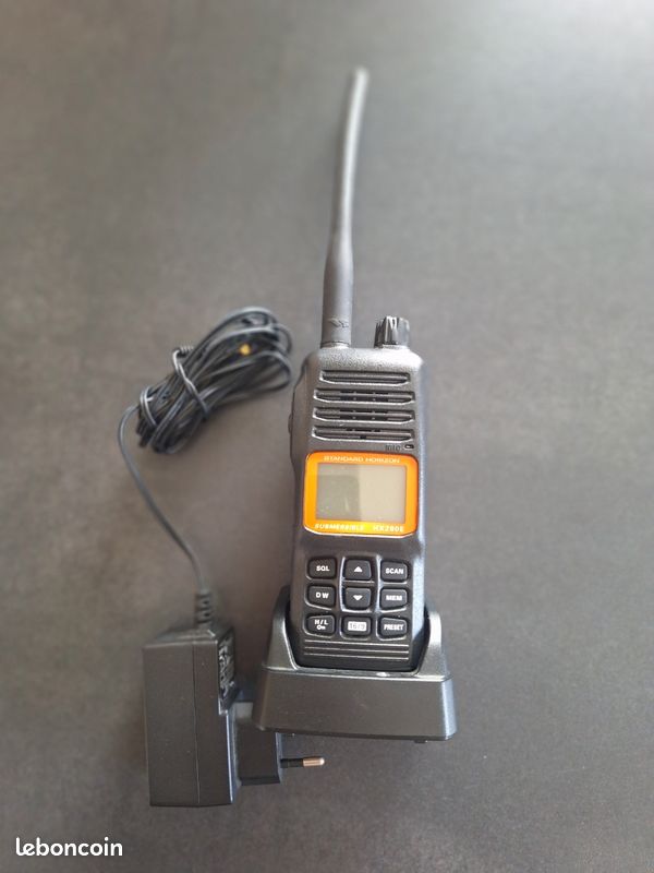 Émetteur récepteur VHF Marine FM HX280E (image 2)