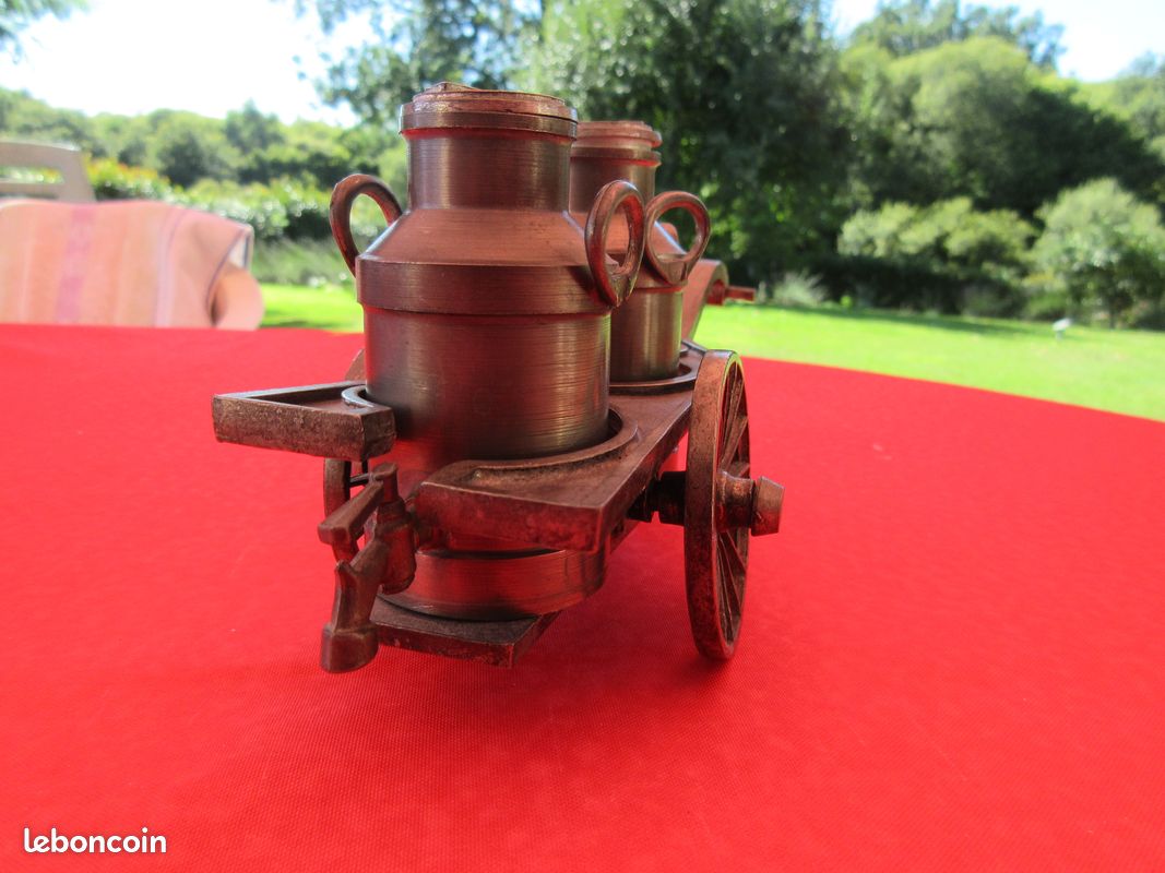 Chariot avec bidon de lait (image 3)