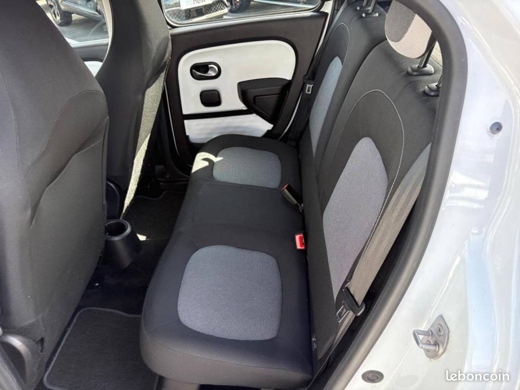 Renault Twingo E-TECH ELECTRIQUE III Equilibre (image 25)
