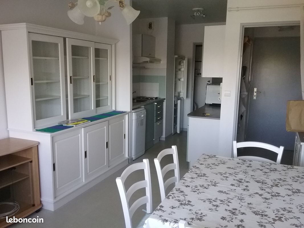 Appartement 2 pièces 34 m² · à La Rochelle · 34 m² · 590 €