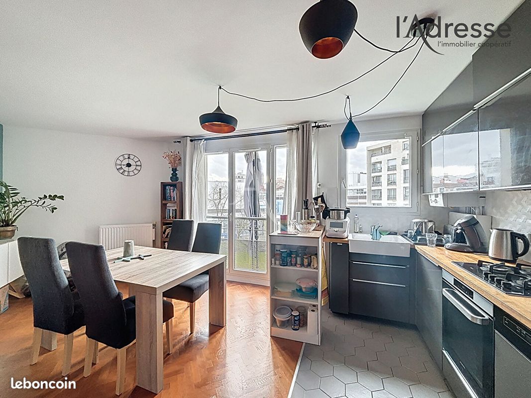 Appartement 2 pièces 48 m² · à Suresnes · 48 m² · 345 000 €