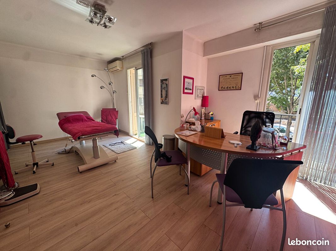 Appartement 2 pièces 50 m² · à Toulon · 50 m² · 117 000 €