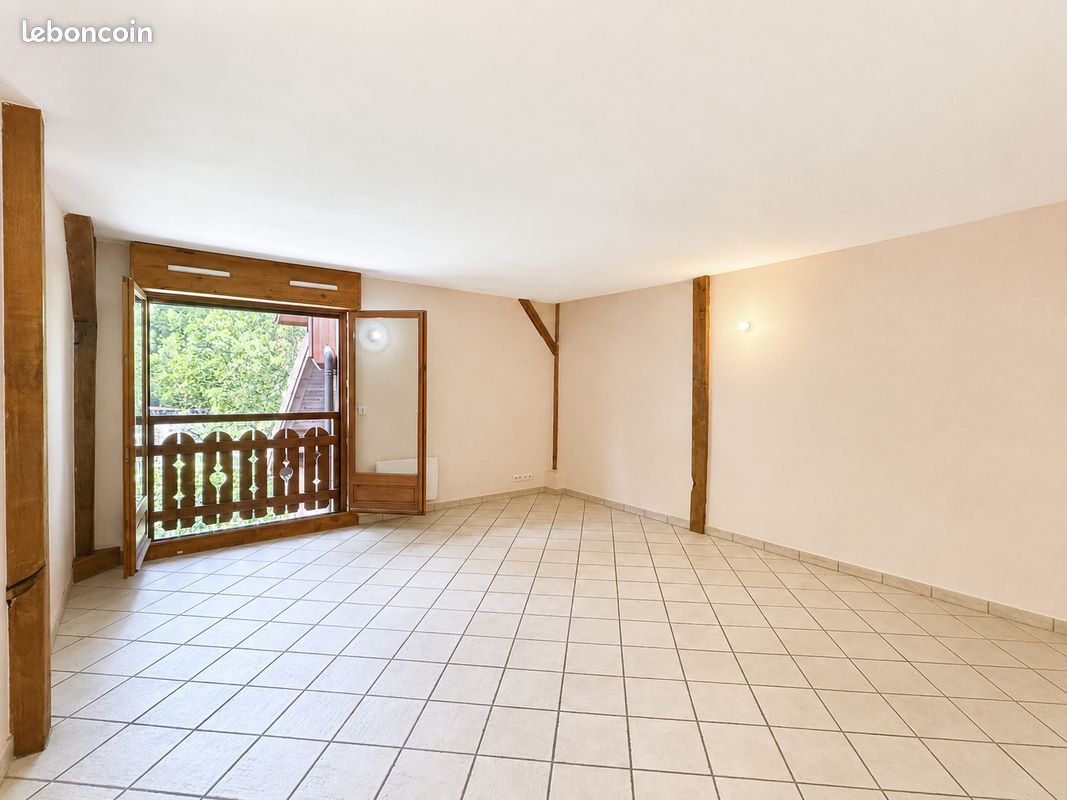 Appartement 3 pièces 71 m² · à Faverges-Seythenex · 71 m² · 810 €