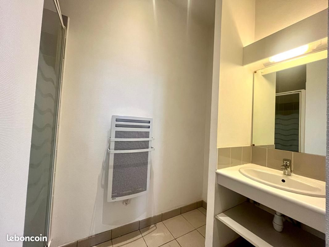 Appartement 2 pièces 44 m² - Bordeaux 33000 (image 3)