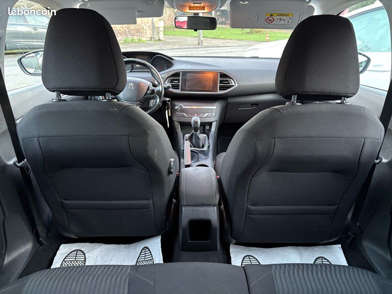 PEUGEOT 308 II SW 1.6 Blue-HDI FAP 100 cv Distribution/Pneus/FAP et Révision Neuve « GARANTIE + 12 MOIS » (image 5)