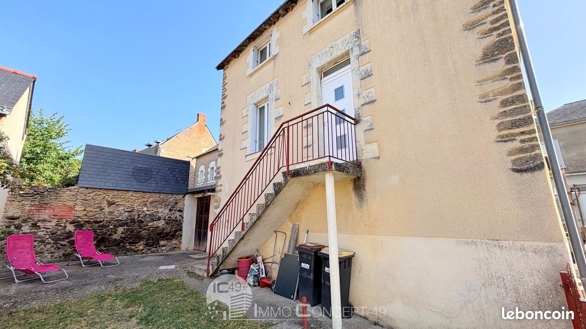 Immeuble 9 pièces 268 m² · à Bellevigne-en-Layon · 268 m² · 169 400 €