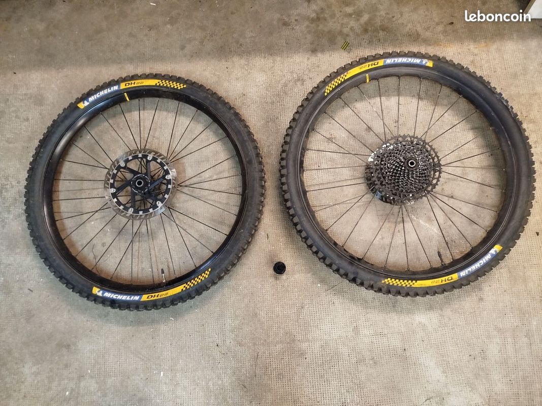 Paire de Roues Mavic E-Deemax S30 29''Disque Magura MRP 200/220mm+Corps de roue libre xd Mavic neuf (image 1)