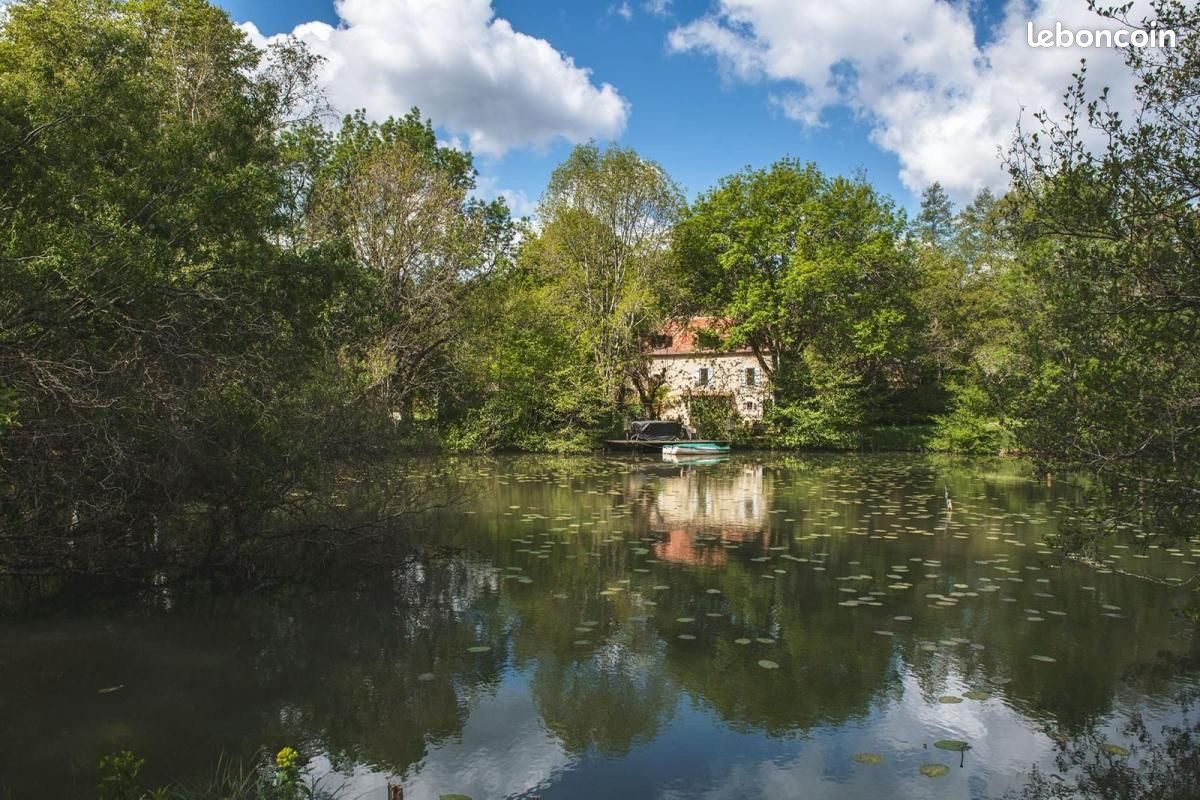 Maison 7 pièces 186 m² · à Campsegret · 186 m² · 450 000 €