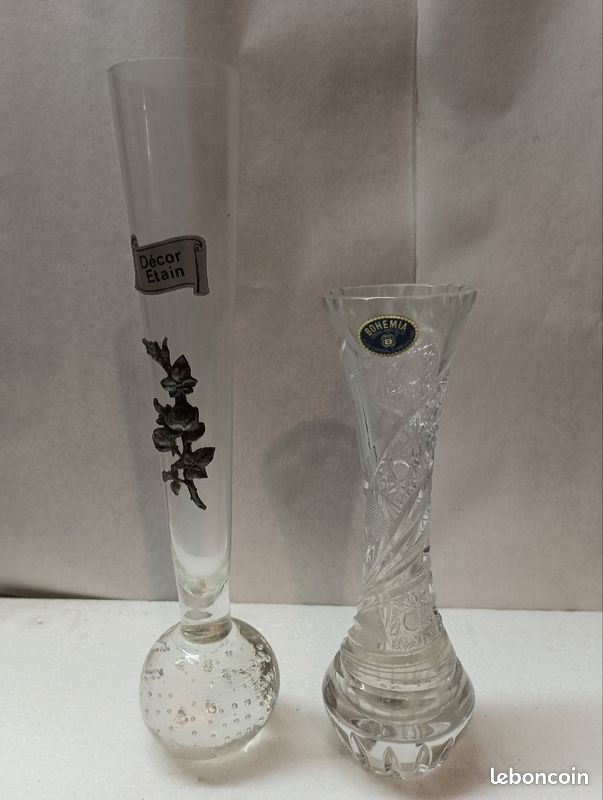 Vases 2 pièces dont un en cristal (image 1)