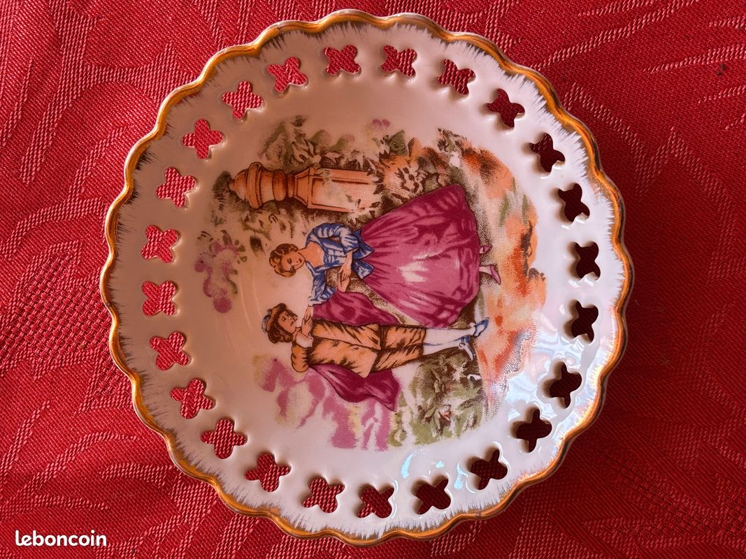 Atelier de la cigogne Fragonard - Assiette (12) - assiettes plates - Porcelaine