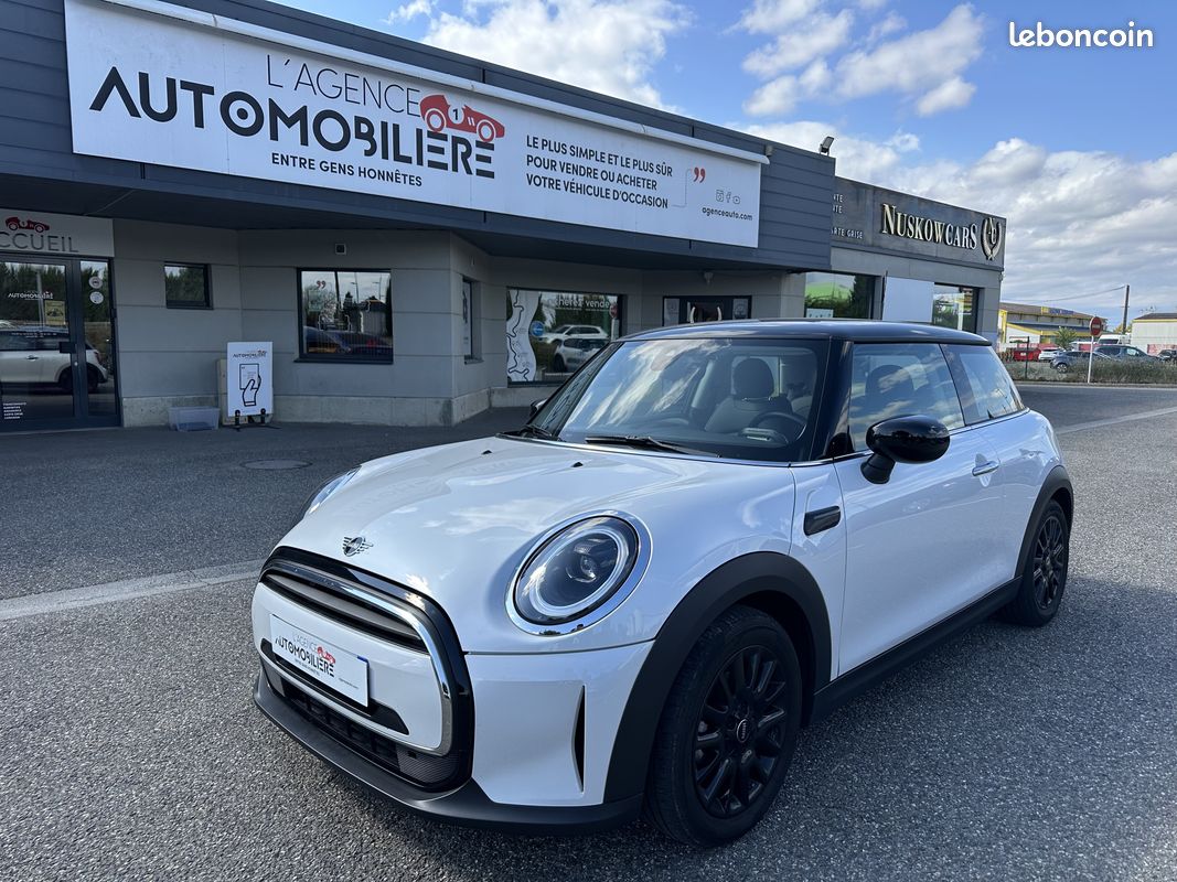 Mini Mini Essence 7 CV 1ère main 1.5i 136 Edition Camden BVA (image 1)