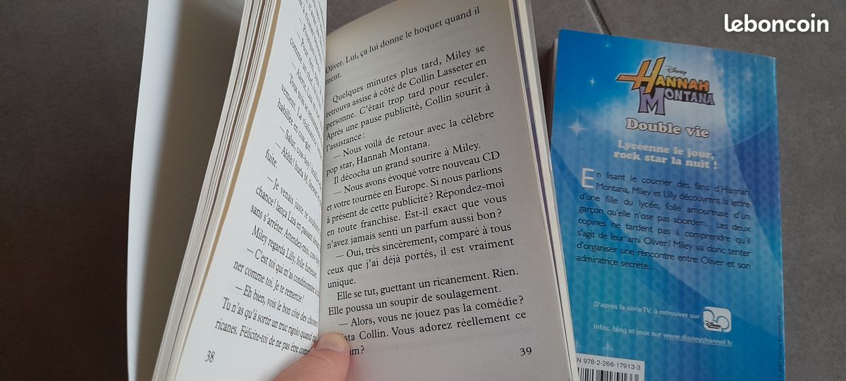 Lots de 2 livres - Hannah Montana - Disney -Très bon état (image 5)
