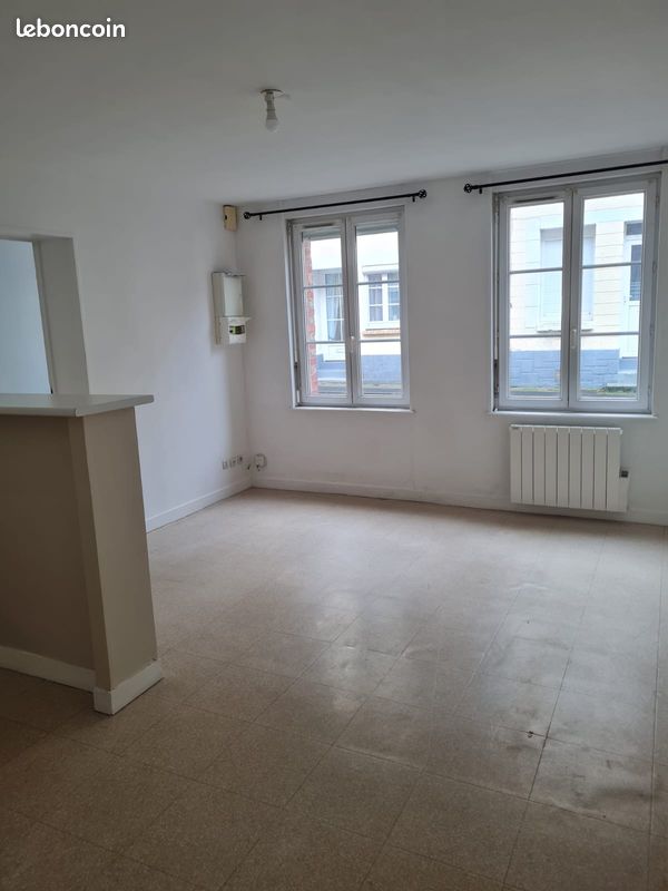 Appartement 3 pièces 37 m² · à Saint-Romain-de-Colbosc · 37 m² · 450 €