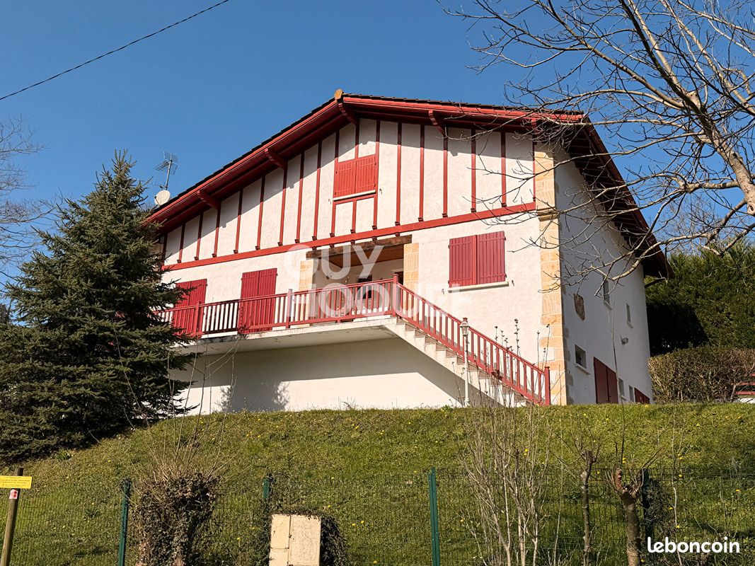Maison 5 pièces 219 m² · à Hendaye · 219 m² · 550 000 €