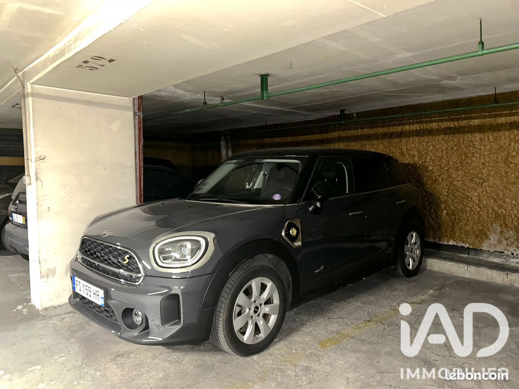 Parking 12 m² · à Paris · 12 m² · 39 000 €