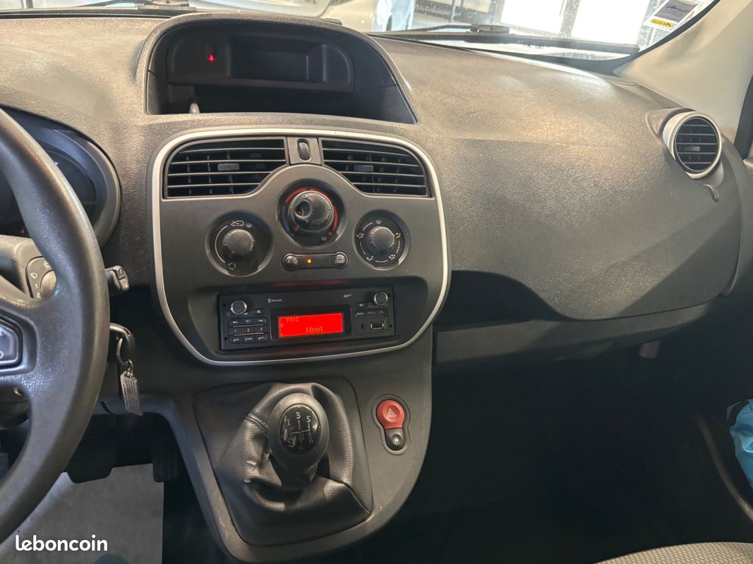 Renault kangoo express fourgon 1.5 dci 90 confort - tva recuperable - 7 491 ht (image 7)
