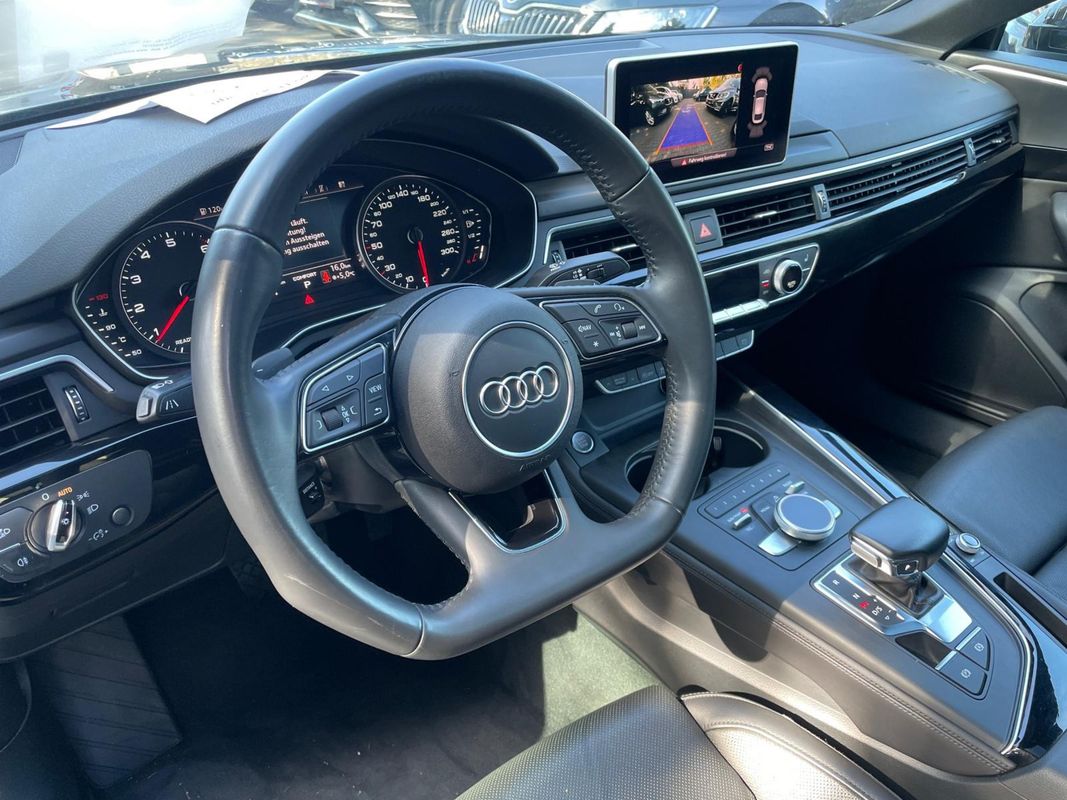 Audi A5 Sportback SLINE Stronic 7 suivi complet Audi et garantie - Voitures