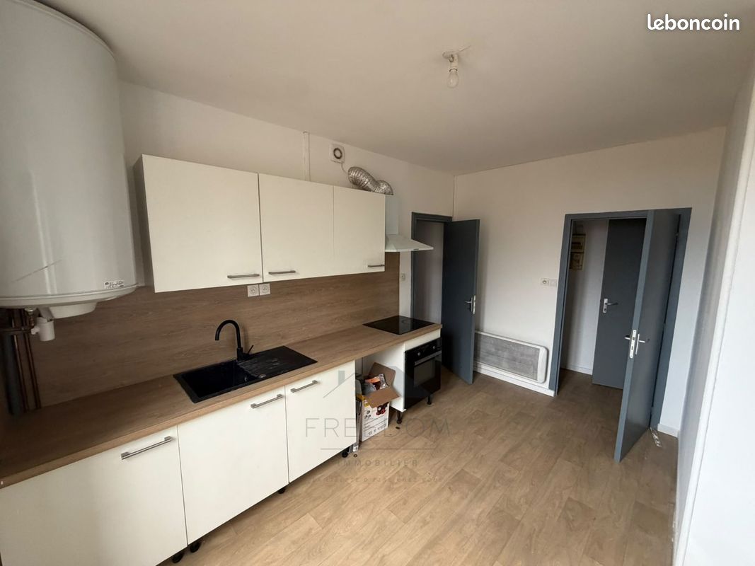 Appartement 2 pièces 46 m² · à Béziers · 46 m² · 470 €/mois